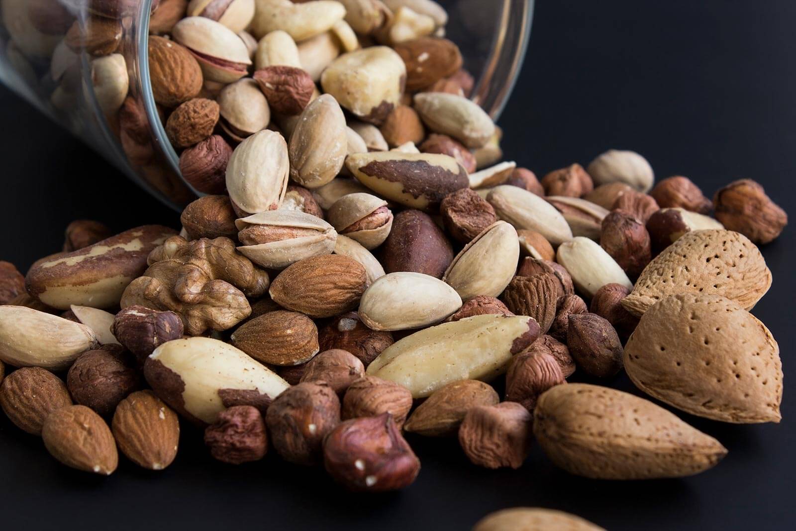 Nuts and Vaults: What you need to know about how to store nuts